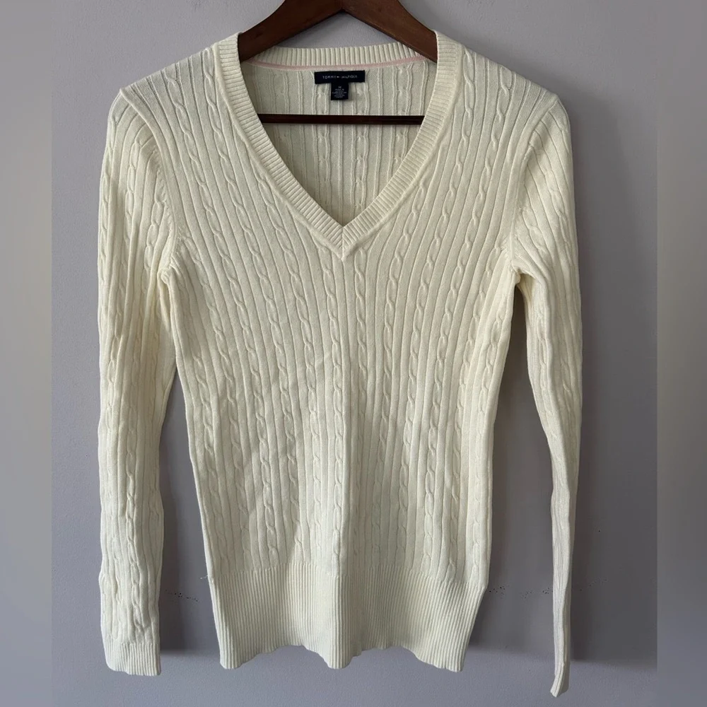 Tommy Hilfiger Womens V-Neck Cable Knit Pullover Sweater, Cream, GUC, Size Med - Picture 1 of 6